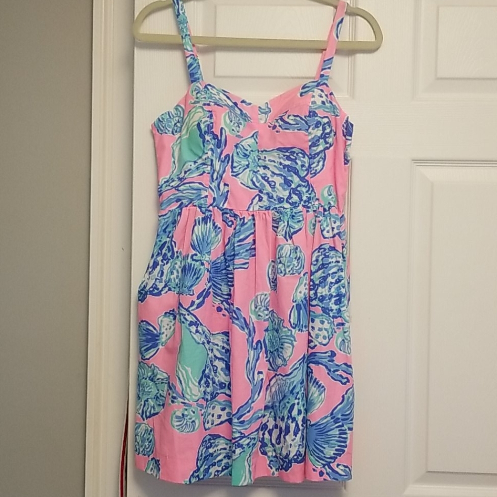 Lilly Pulitzer dress in size 6
